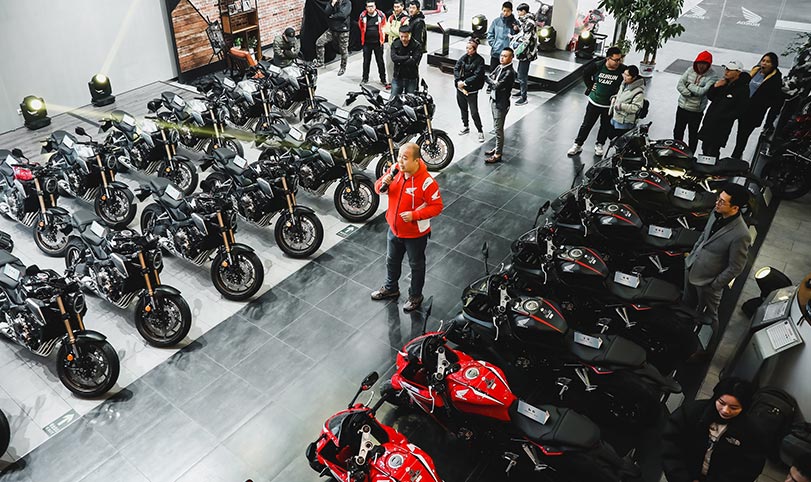 2019年11月20日CB650R CBR650R交车仪式